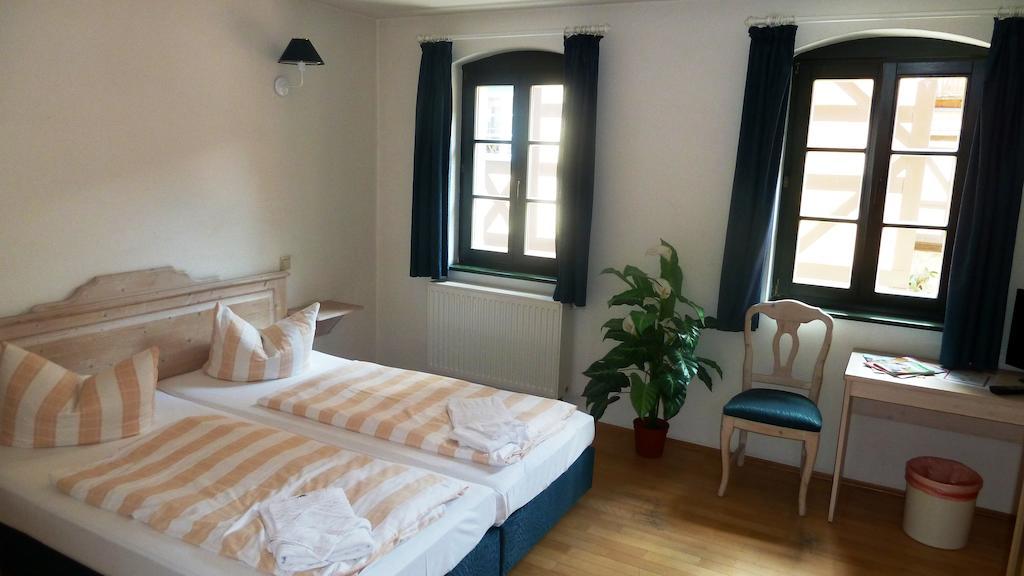 Mb Hotel Weisser Hirsch Hohnstein Rom bilde